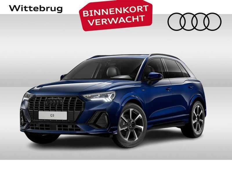 Blauw Nieuw 2025 Audi Q3 Competition SUV | € 62.796 - Afbeelding 1/4