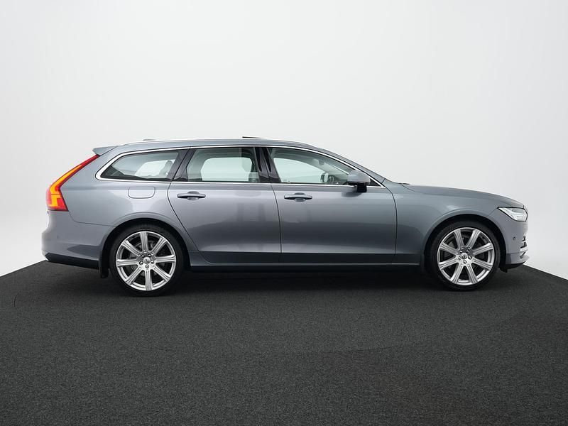 Occasion Volvo V90 Momentum 2017 Grijs Stationwagen