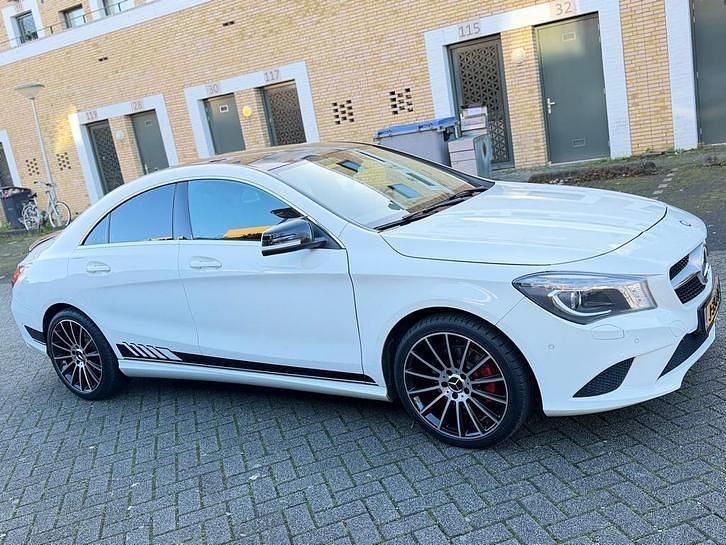 Occasion Mercedes CLA180 122 PK (89 kW) 2014 Sedan