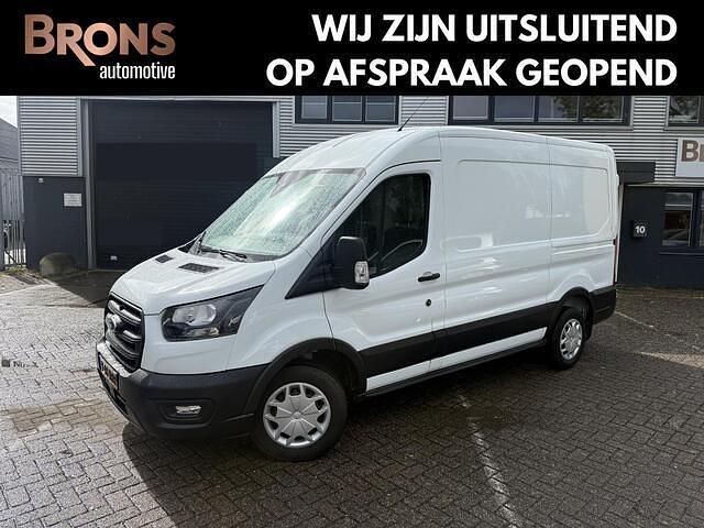 Wit Occasion 2023 Ford Transit Trend Van | € 26.895 (Super prijs) - Afbeelding 1/4