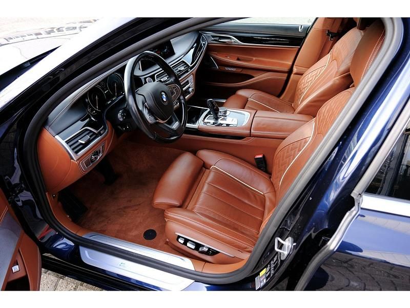 Occasion BMW 740 Executive 259 PK (190 kW) 2018 Blauw Sedan