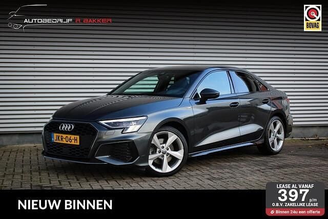 Grijs Gebruikt 2020 Audi A3 S-Line Sedan | € 29.995 (Iets duurder) - Afbeelding 1/4