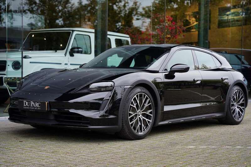 Zwart Gebruikt 2021 Porsche Taycan Cross Turismo Sedan | € 62.888 (Super prijs) - Afbeelding 1/4