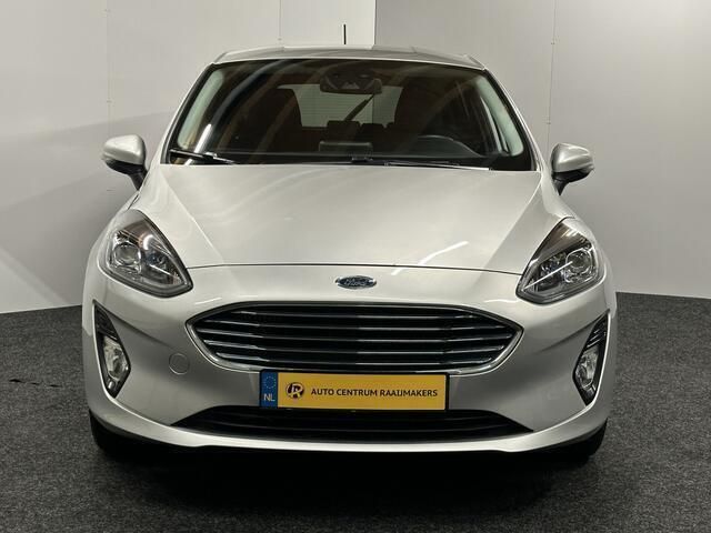 Occasion Ford Fiesta Titanium 95 PK (69 kW) 2021 Grijs Hatchback