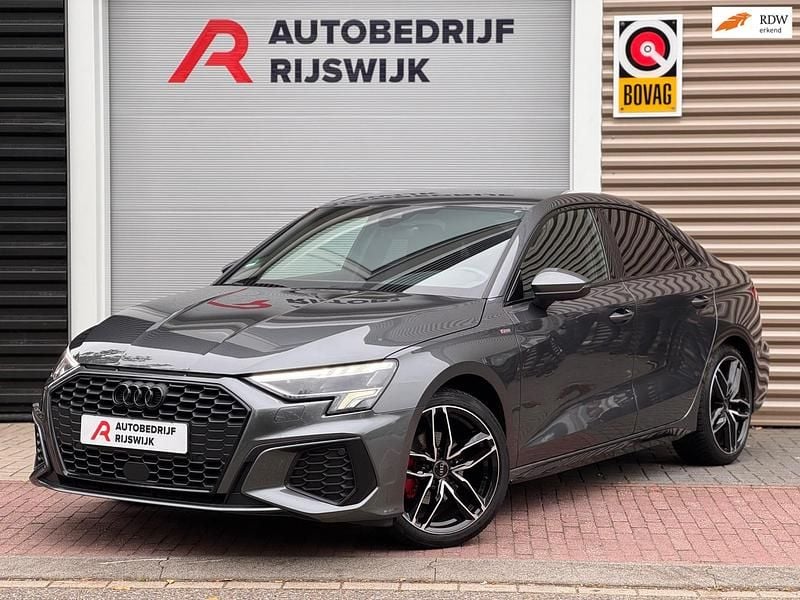 Grijs Gebruikt 2021 Audi A3 e-tron S-Line Hatchback | € 25.950 (Goede deal) - Afbeelding 1/4