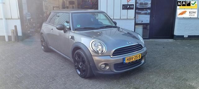 Grijs Gebruikt 2012 Mini ONE Chili Hatchback | € 6.999 (Eerlijke prijs) - Afbeelding 1/4