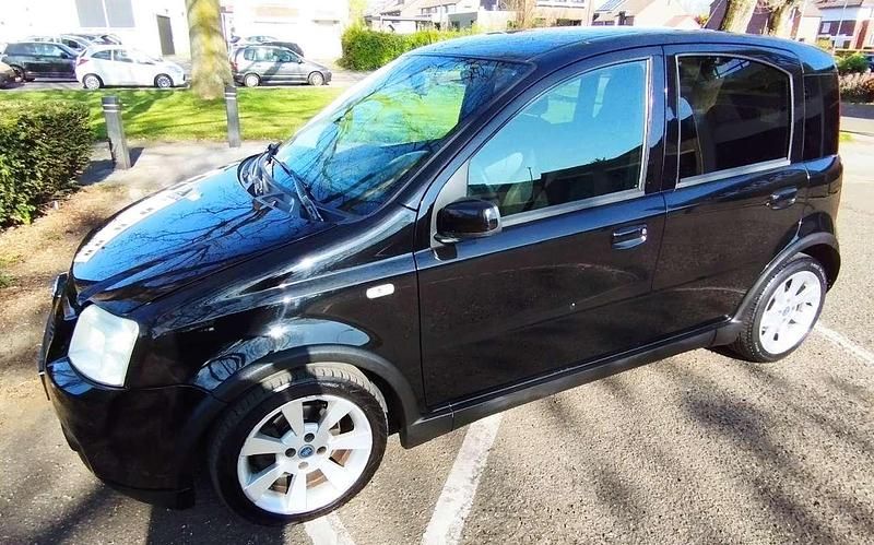 Gebruikt 2007 Fiat Panda Sport Hatchback | € 2.585 (Eerlijke prijs) - Afbeelding 1/4