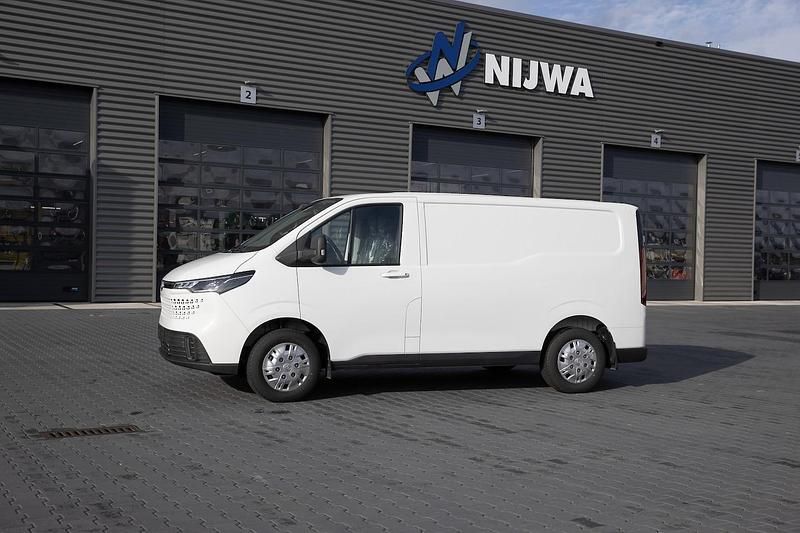 Wit Gebruikt 2024 Maxus eDeliver 7 Van | € 37.950 - Afbeelding 1/4