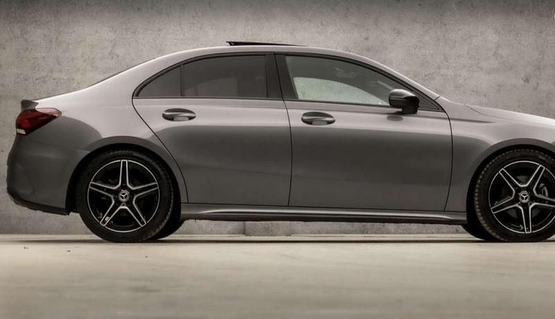 Occasion Mercedes A180 AMG 136 PK (100 kW) 2019 Grijs Sedan