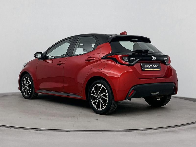 Occasion Toyota Yaris Hybrid 2026 Rood Hatchback