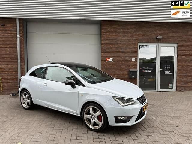 Grijs Gebruikt 2014 Seat Ibiza SC CUPRA Hatchback | € 6.999 - Afbeelding 1/4