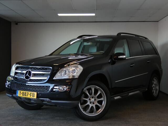 Zwart Gebruikt 2006 Mercedes GL500 SUV | € 15.950 - Afbeelding 1/4