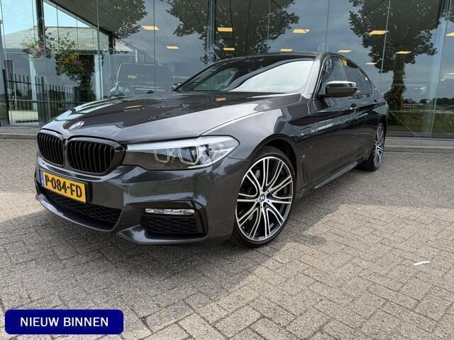 Grijs Gebruikt 2017 BMW 530e Executive Sedan | € 29.950 (Iets duurder) - Afbeelding 1/4