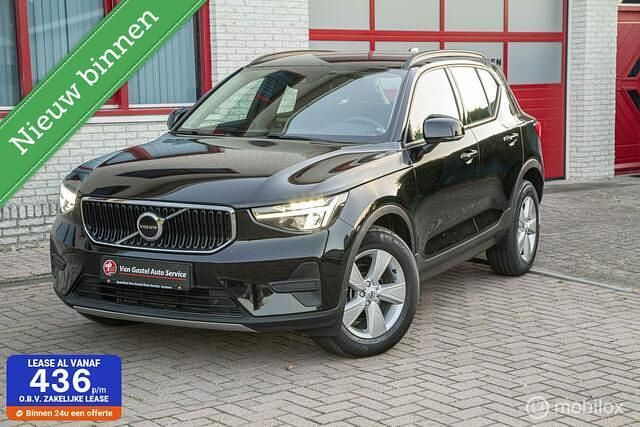 Zwart Gebruikt 2023 Volvo XC40 SUV | € 32.950 (Super prijs) - Afbeelding 1/4