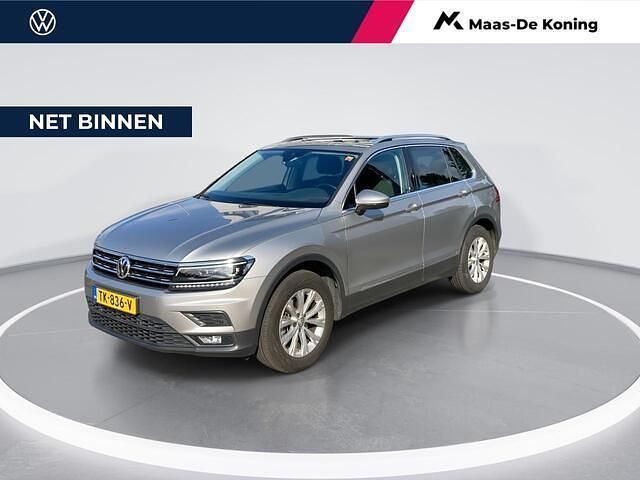 Grijs Gebruikt 2018 VW Tiguan Comfortline SUV | € 25.440 (Eerlijke prijs) - Afbeelding 1/4