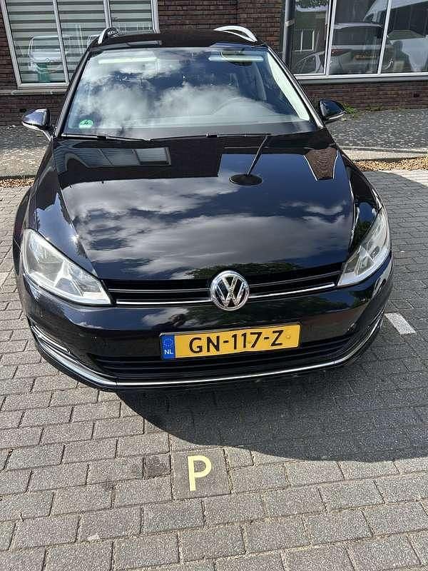 Zwart Gebruikt 2015 VW Golf VII Highline Stationwagen | € 7.500 (Super prijs) - Afbeelding 1/4