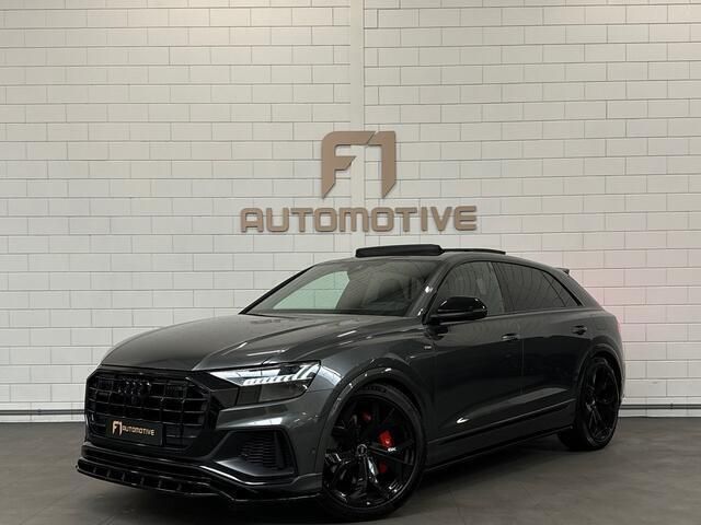 Grijs, metallic lak Gebruikt 2021 Audi Q8 Business SUV | € 84.900 - Afbeelding 1/3