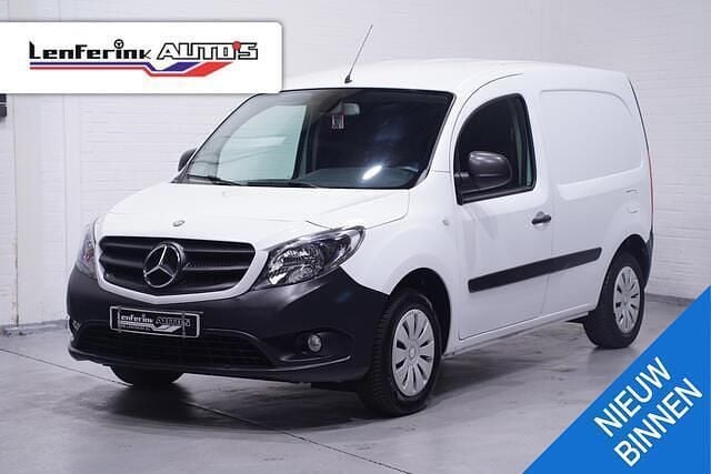 Wit Gebruikt 2018 Mercedes Citan 108 Van | € 7.400 (Eerlijke prijs) - Afbeelding 1/4