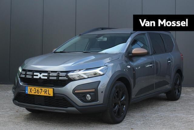 Grijs Gebruikt 2024 Dacia Jogger Extreme MPV | € 23.430 (Eerlijke prijs) - Afbeelding 1/4