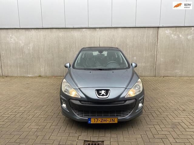 Grijs Gebruikt 2008 Peugeot 308 Hatchback | € 1.100 (Eerlijke prijs) - Afbeelding 1/4