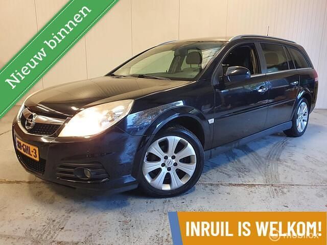 Zwart Gebruikt 2008 Opel Vectra Executive Stationwagen | € 2.750 (Duur) - Afbeelding 1/4