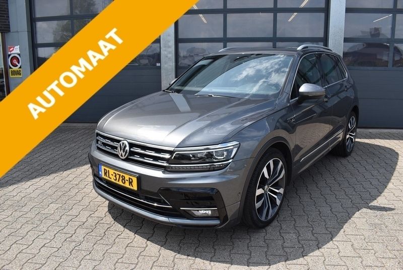 Grijs Gebruikt 2018 VW Tiguan Highline SUV | € 31.830 (Iets duurder) - Afbeelding 1/4