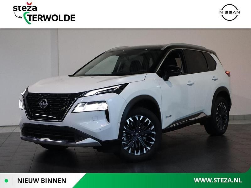 Wit Nieuw 2025 Nissan X-Trail Pack SUV | € 50.753 (Eerlijke prijs) - Afbeelding 1/4
