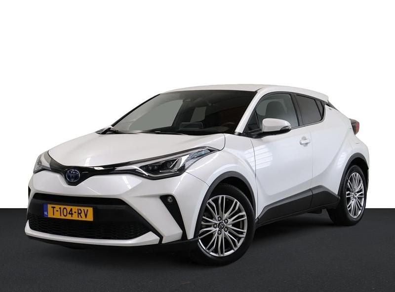 Wit Gebruikt 2023 Toyota C-HR Executive SUV | € 31.750 (Eerlijke prijs) - Afbeelding 1/4