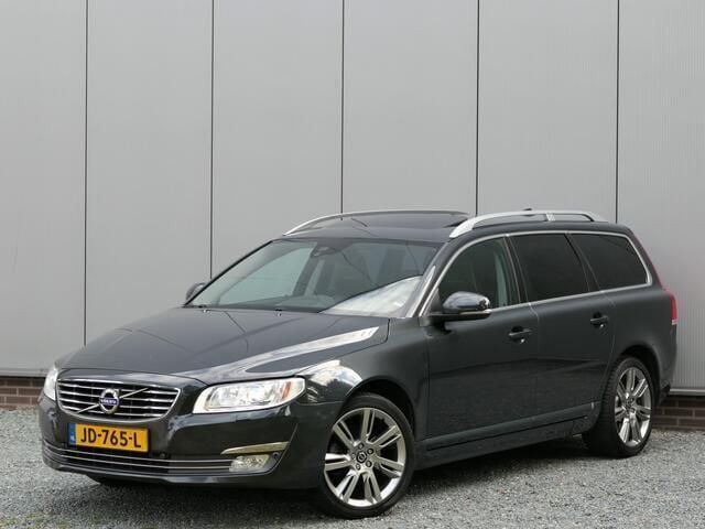 Grijs Gebruikt 2016 Volvo V70 Inscription Stationwagen | € 26.999 - Afbeelding 1/4