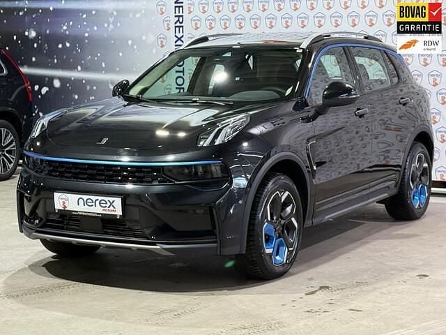 Zwart Gebruikt 2022 Lynk & Co 01 SUV | € 25.945 (Eerlijke prijs) - Afbeelding 1/4