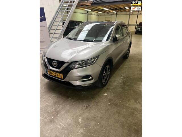 Grijs Gebruikt 2018 Nissan Qashqai Tekna SUV | € 9.950 (Goede deal) - Afbeelding 1/4