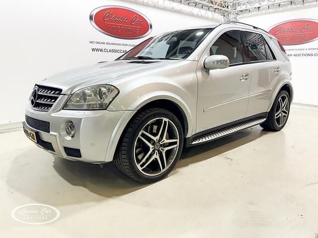 Grijs Gebruikt 2008 Mercedes ML63 AMG AMG SUV | € 27.000 - Afbeelding 1/4