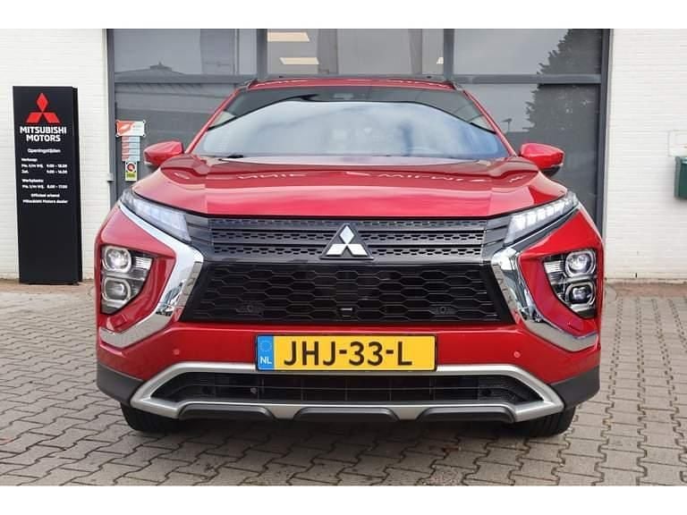 Occasion Mitsubishi Eclipse 176 PK (129 kW) 2022 Red diamond (rood metallic) SUV