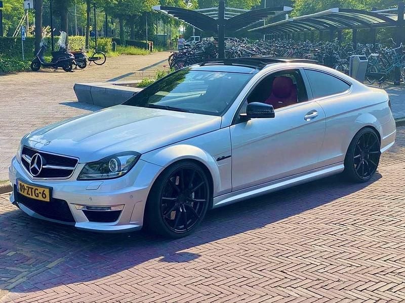 Occasion Mercedes C63 AMG AMG 457 PK (336 kW) 2011 Zilver Coupé