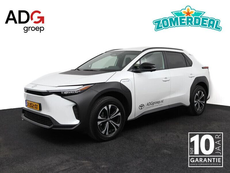 Wit Gebruikt 2024 Toyota bZ4X SUV | € 34.950 (Super prijs) - Afbeelding 1/4