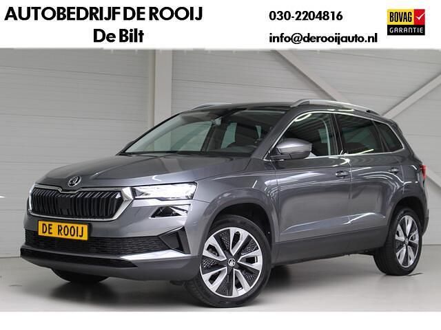 Grijs Gebruikt 2024 Skoda Karoq Business Line SUV | € 33.950 (Eerlijke prijs) - Afbeelding 1/4