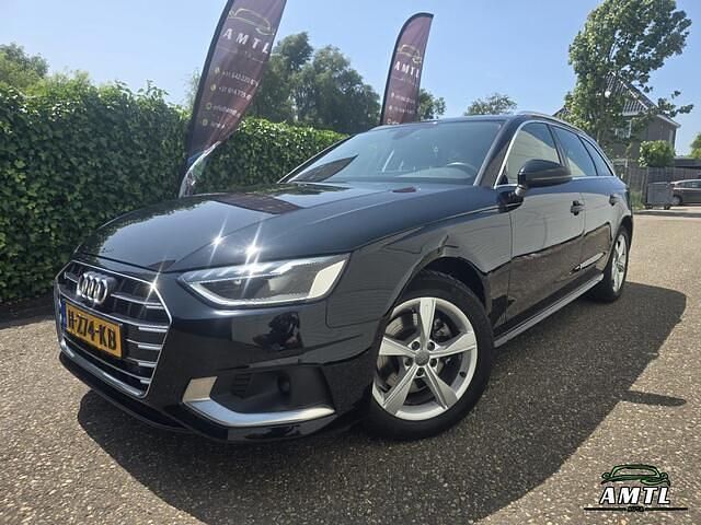 Zwart Gebruikt 2020 Audi A4 Business Stationwagen | € 32.900 (Iets duurder) - Afbeelding 1/4