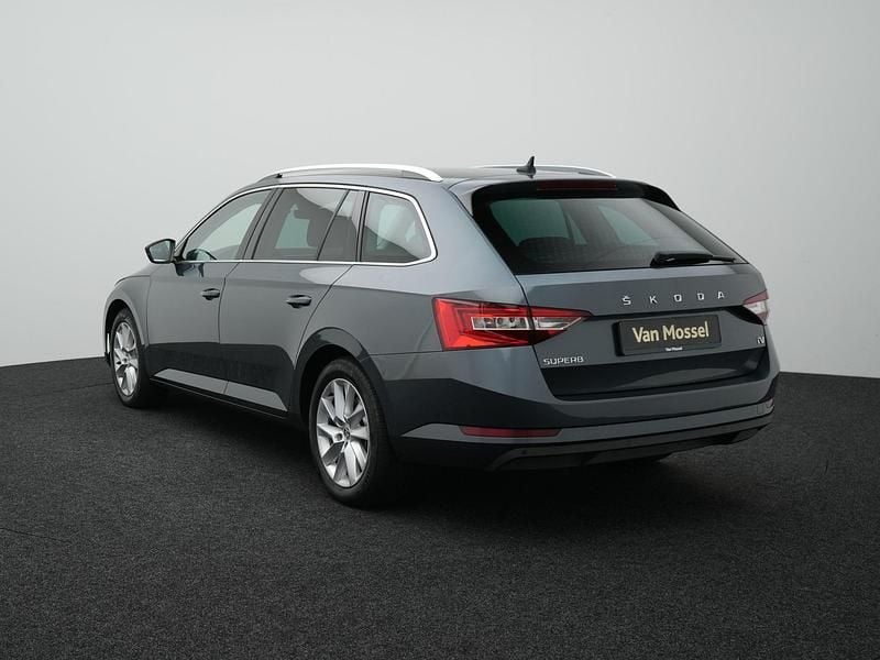 Occasion Skoda Superb Business Line 157 PK (115 kW) 2020 Grijs Hatchback