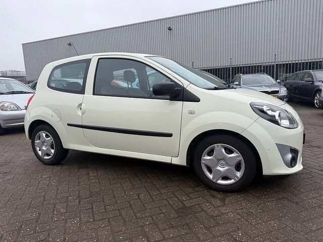 Occasion Renault Twingo Authentique 76 PK (55 kW) 2010 Wit Hatchback