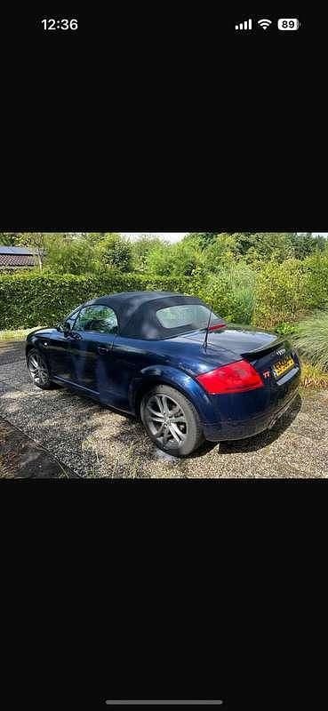 Blauw Occasion 2003 Audi TT Cabriolet | € 4.450 (Goede deal) - Afbeelding 1/4