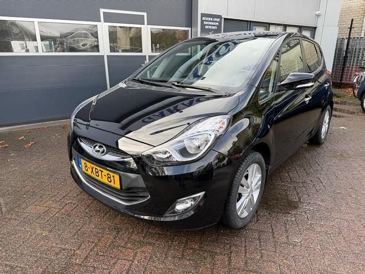 Zwart Gebruikt 2014 Hyundai ix20 GO! Hatchback | € 8.950 (Eerlijke prijs) - Afbeelding 1/4