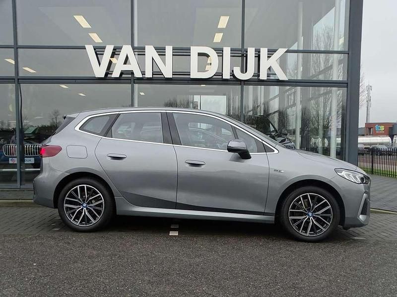 Occasion BMW 225 Active Tourer M Sport 245 PK (180 kW) 2022 Grijs MPV