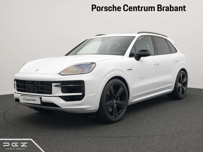 Carrarawit metallic Nieuw 2024 Porsche Cayenne SUV | € 161.654 (Iets duurder) - Afbeelding 1/4