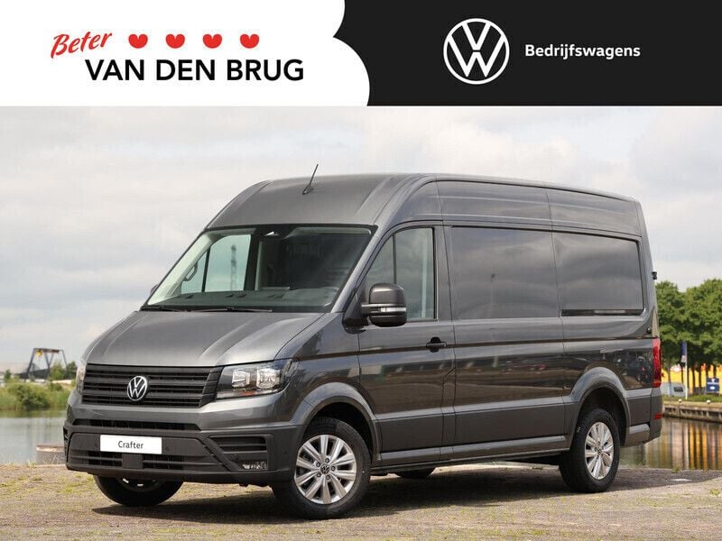 Grijs Nieuw 2024 VW Crafter Highline Van | € 46.900 (Super prijs) - Afbeelding 1/4