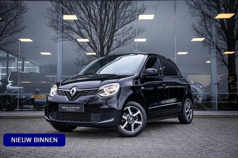 Zwart Gebruikt 2020 Renault Twingo Intens Hatchback | € 10.745 (Eerlijke prijs) - Afbeelding 1/4