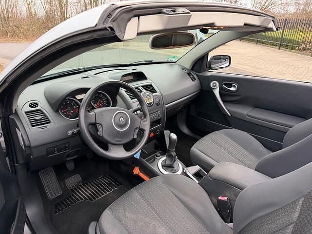 Occasion Renault Mégane Cabriolet Dynamique 111 PK (81 kW) 2007 Grijs (metallic) Cabriolet