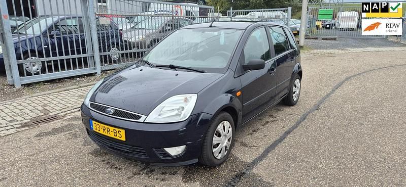 Blauw Gebruikt 2005 Ford Fiesta Ghia Hatchback | € 1.745 (Eerlijke prijs) - Afbeelding 1/4