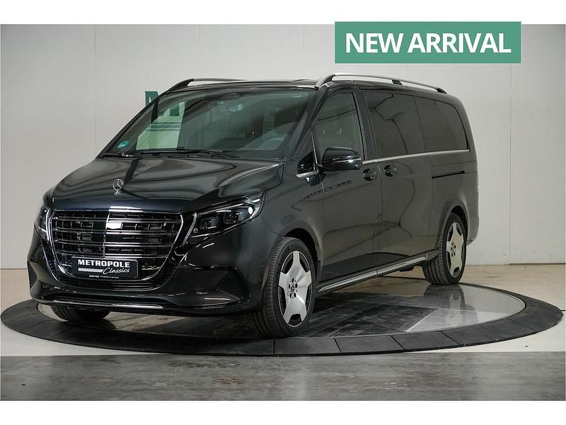 Zilver Nieuw 2025 Mercedes V300 Exclusive MPV | € 97.297 (Goede deal) - Afbeelding 1/4