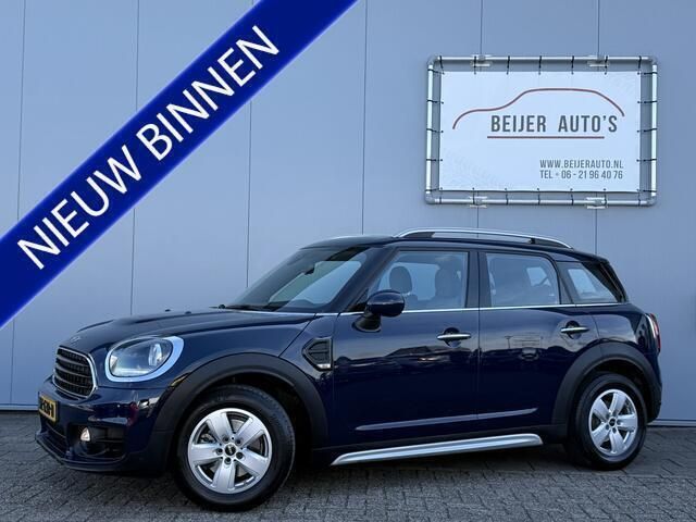 Blauw, metallic lak Gebruikt 2017 Mini Cooper Countryman Salt SUV | € 18.395 (Eerlijke prijs) - Afbeelding 1/4