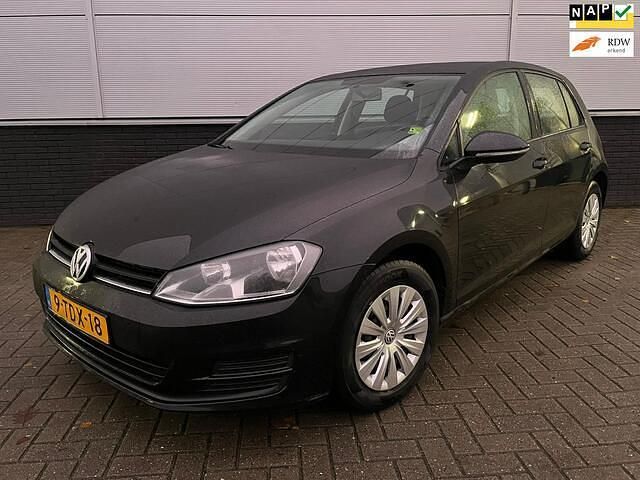 Zwart (metallic) Occasion 2014 VW Golf VII Hatchback | € 9.495 (Eerlijke prijs) - Afbeelding 1/4
